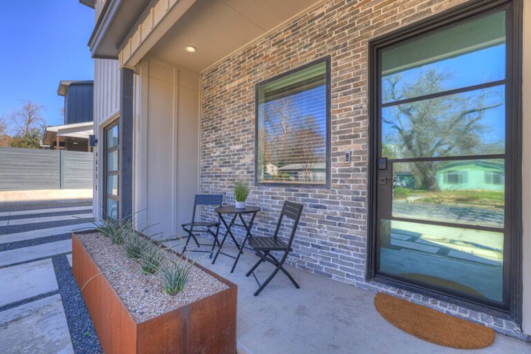 private backyard patio seating at Cowboy Retreat in Austin
